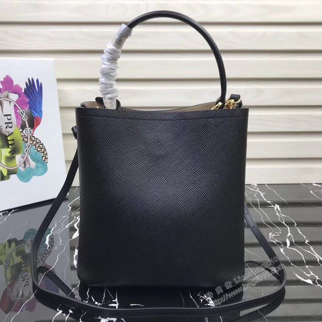 prada女包 普拉達專櫃最新款手提肩背包 1BA212 Prada Double Saffiano皮革手袋 Prada進口牛皮水桶包  pyd2172